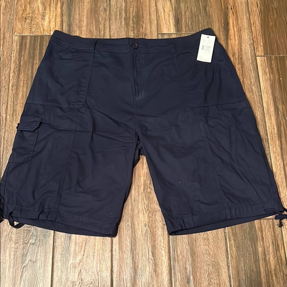 🩳 NWT Fresh brand women’s cargo shorts with elastic waist